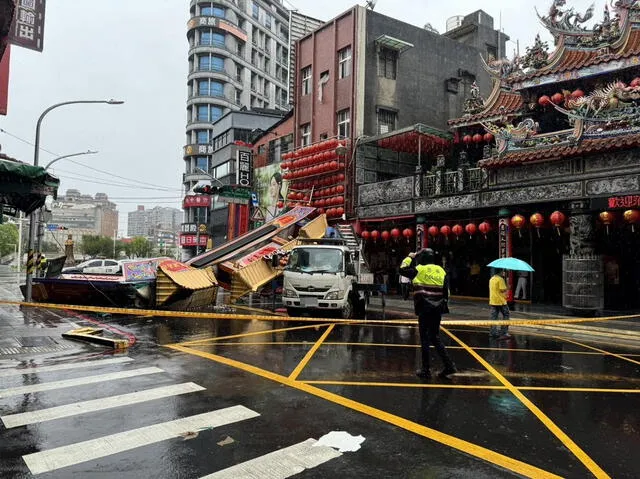 Las autoridades taiwanesas emitieron alertas y recomendaciones para la población. Foto: AFP.   