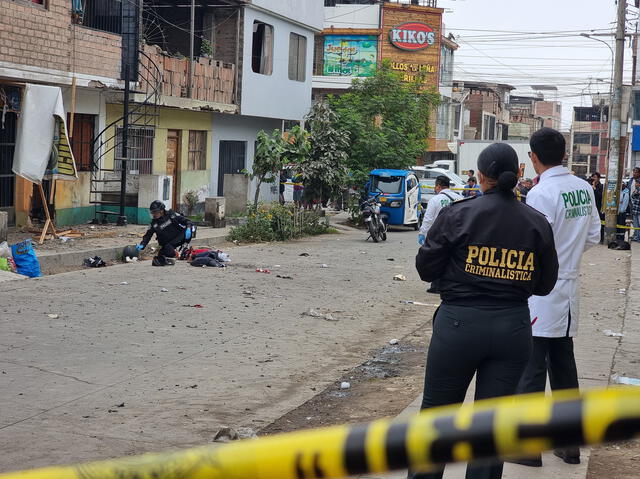 Autoridades investigan intento de ataque con explosivos en sector de Villa El Salvador. Foto: Silvana Quiñonez/LR. Autoridades investigan intento de ataque con explosivos en sector de Villa El Salvador. Foto: Silvana Quiñonez/LR.
