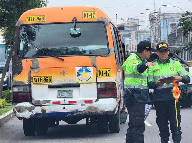 PNP investiga sobre el fallecimiento de un ciudadano en la avenida Alfonso Ugarte.