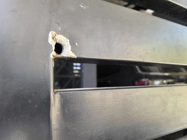 Vivienda baleada de Susana Alvarado. Foto: URPI/Almendra Ruesta Vivienda baleada de Susana Alvarado. Foto: URPI/Almendra Ruesta