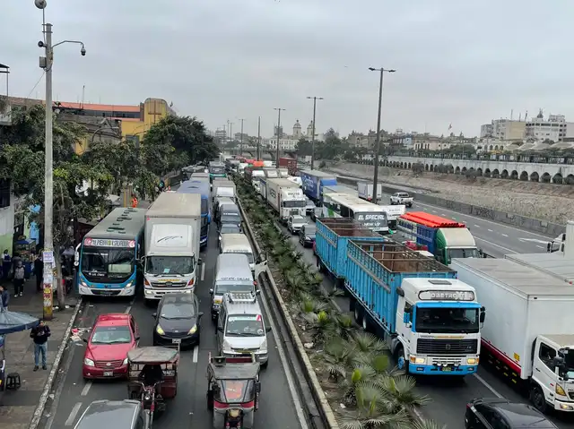 Tráfico vehicular a la altura de Acho. Foto: LR Tráfico vehicular a la altura de Acho. Foto: LR