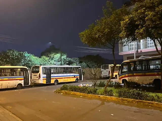  Buses de la línea E han decidido suspender sus operaciones a raíz del reciente ataque. Foto: Melissa Landa / URPI-LR   