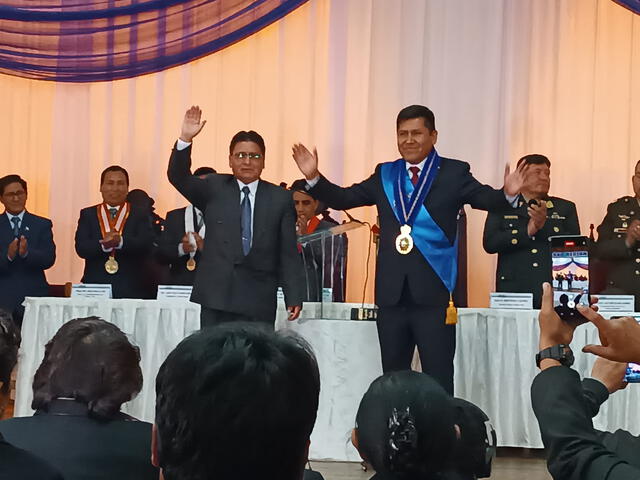 Ruchar Hancco juramentó al cargo de Gobernador Regional de Puno.