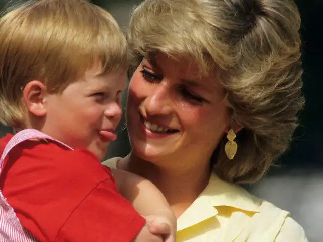 El príncipe Harry no quiere que Meghan Markle tenga el mismo trágico final que su madre Lady Di.