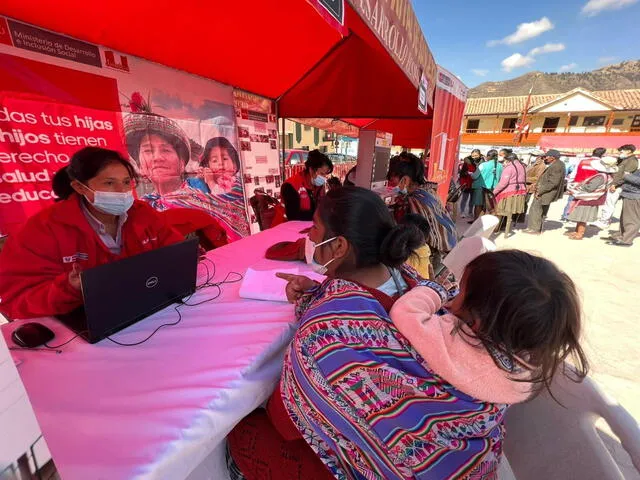 Más de 26 millones de hogares cuentan con  clasificación socioeconómica, requisito necesario para tener   intervenciones públicas focalizadas. Foto: Midis