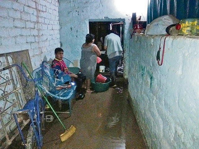 Huaico inunda calles, avenidas y viviendas en provincia de Ascope