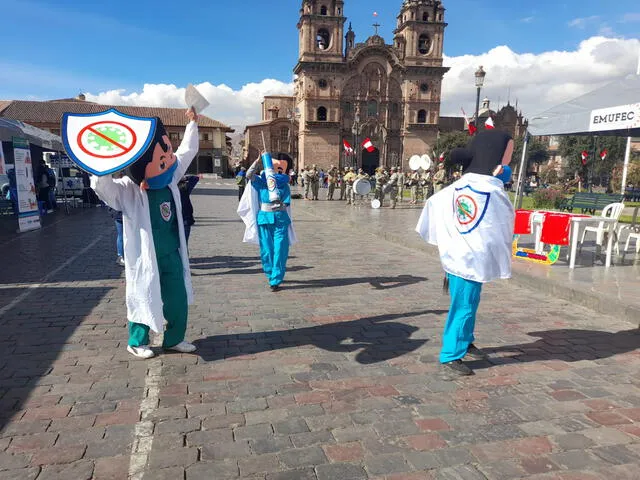 Personal de salud busca incentivar vacunación contra la COVID-19 en Cusco. Foto: Luis Álvarez/URPI