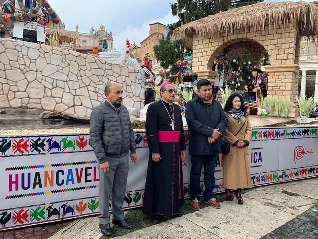 Vaticano: pesebre de Navidad con motivos peruanos se luce en la Plaza de San Pedro