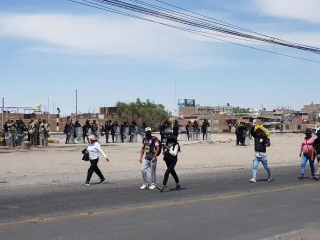 Contingente de la Policía en el Cono Norte de Arequipa. Foto: La República