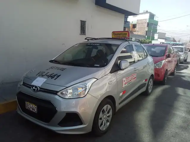 Capturan a banda dedicada al robo de memorias de autos modernos en Arequipa 