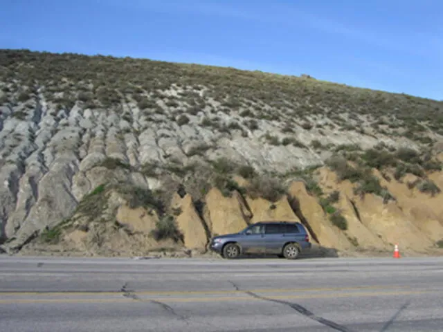 La Falla de San Andrés en Gorman, California. Fuente: Geoscience News and Information.