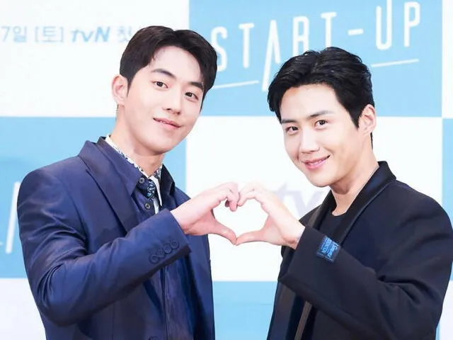 Nam Joo Hyuk (izquierda) y Kim Seon Ho son los actores que se disputan el amor de la protagonista en Start Up. Foto: tvN