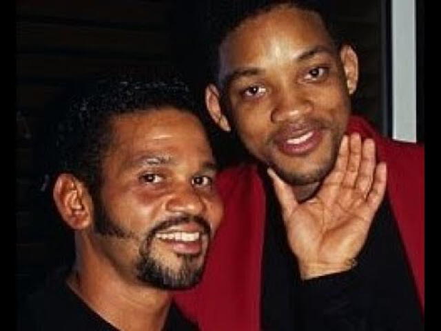 Benny Medina al lado de Will Smith.