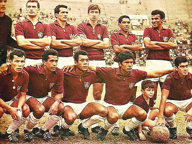 El Defensor Lima fue el primer club peruano en gana una copa internacional. Foto: FPF.