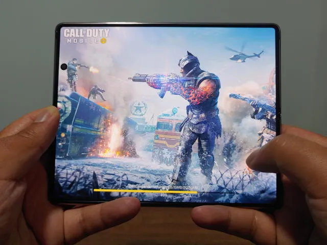 Call of Duty en el Samsung Galaxy Z Fold 2 5G