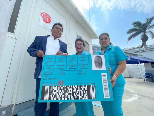Equipo de Procura y Trasplante del hospital Almanzor. Foto: Rosita Quincho/Urpi.