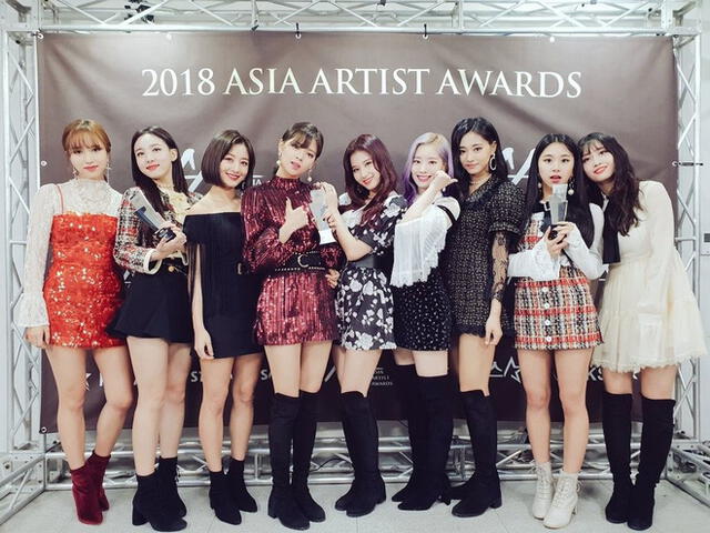 TWICE ganó el Premio Fabuloso en los AAA 2018.