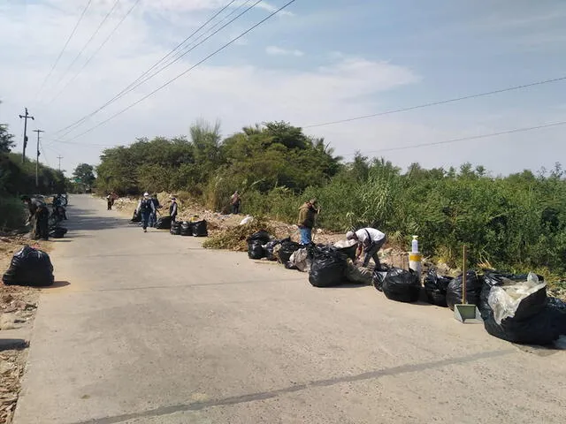 recogen toneladas de basura en Morropón. Foto: MPM