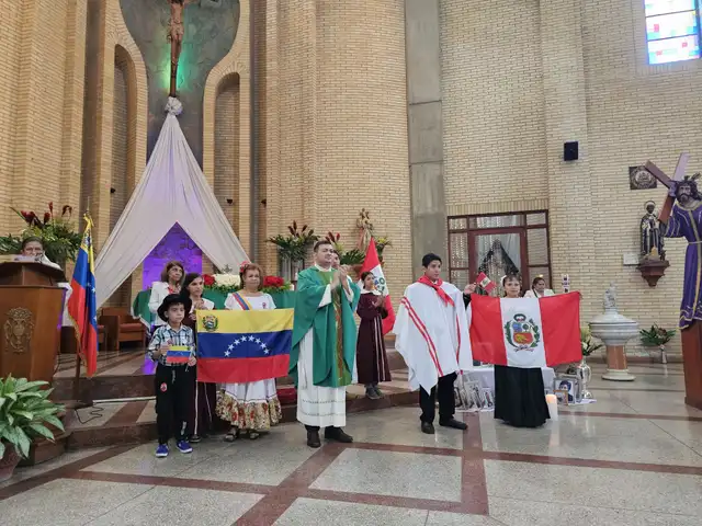 También se hizo una presentación de un tondero, danza de la costa peruana. Foto: Consulado General del Perú en Caracas También se hizo una presentación de un tondero, danza de la costa peruana. Foto: Consulado General del Perú en Caracas