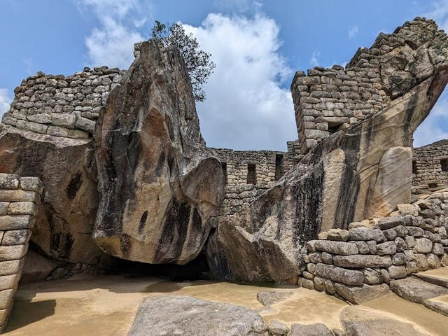 Cusco: Templo del Cóndor