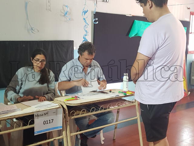 Resultados DINE, Elecciones 2023: ¿quién va ganando en el balotaje de Argentina, según la Dirección Nacional Electoral? | dónde ver los resultados | Sergio Massa | Javier Milei | elecciones 2023 Argentina | Cámara Nacional Electoral | datos gob ar | resultados electorales | A qué hora se conocerán los resultados | balotaje argentina 2023