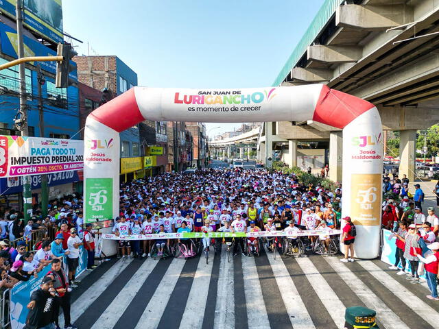 Inicio de la carrera de 7km por el aniversario de SJL. Foto: Municipalidad de San Juan de Lurigancho/Facebook   