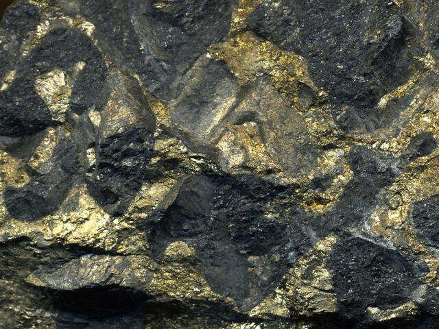 Los metales del grupo del platino son conocidos por sus propiedades catalíticas. Foto: James St. John / Flickr 