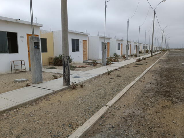 En Paita. Las viviendas del Complejo Habitacional "Oasis de Colán", están listas para ser entregadas a Fovipol. Foto: difusión.   