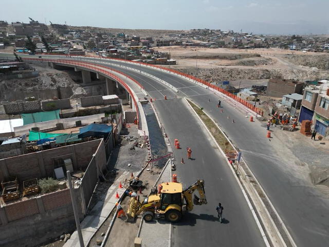 Puente sobre río Chili conectará a 11 distritos. Foto: SkyscraperCity   