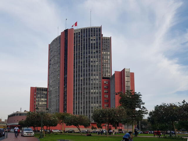  Este edificio se inauguró el 17 de julio de 1956. Foto: archdaily   