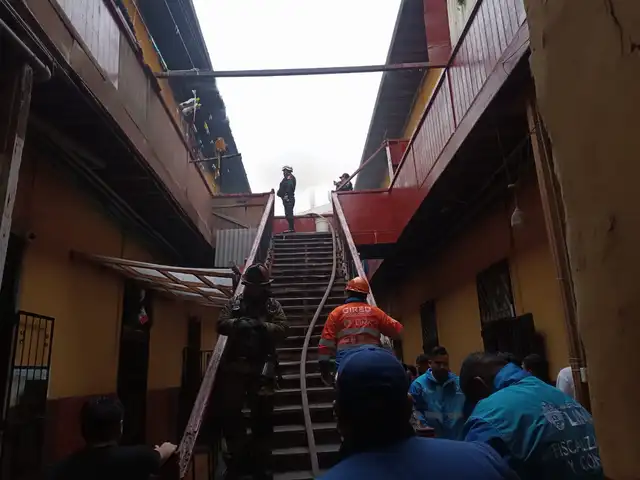 No se reportan fallecidos ni heridos tras el incendio. Foto: difusión    