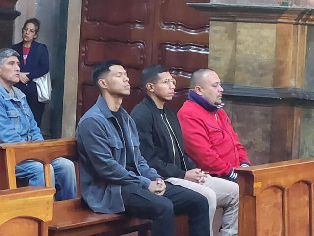  Edison Flores asistió a la misa de agradecimiento de Stefano Peschiera. Foto: Samuel Santos / URPI-LR 