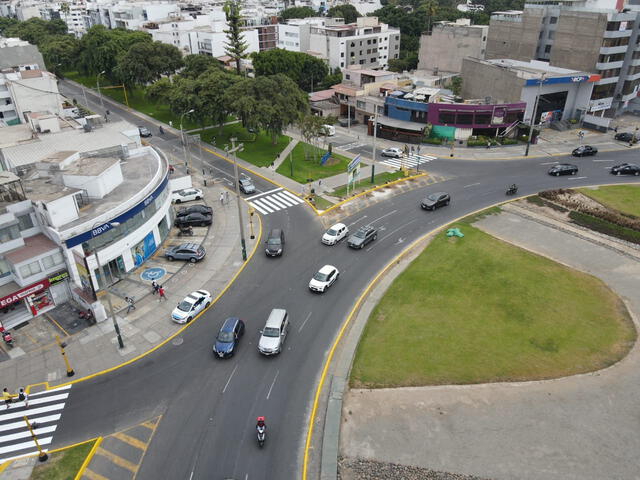 Construcción de helipuerto es parte del mantenimiento del óvalo Higuereta. Foto: Municipalidad de Surco   