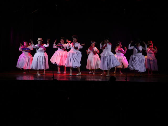 Presentación de 'Kusisita' en el teatro Municipal de El Alto.    