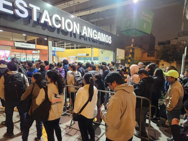 Estación Agamos de la Línea 1 se ubica frente al centro comercial Real Plaza. Foto: Nicole Valera/La República    