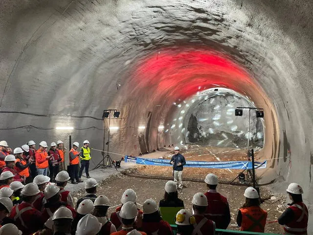  La estación en Vitacura estará distribuida en tres niveles optimizando la experiencia del usuario con accesos rápidos. Foto: Gobierno de Chile   