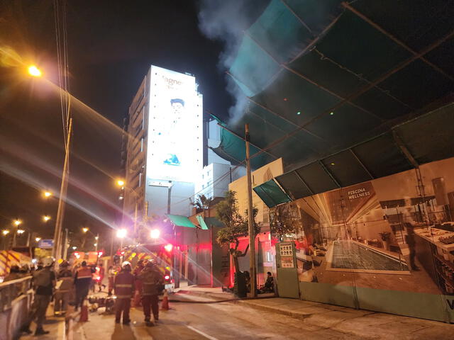 Incendio se registró alrededor de las 8.20 p.m. aproximadamente