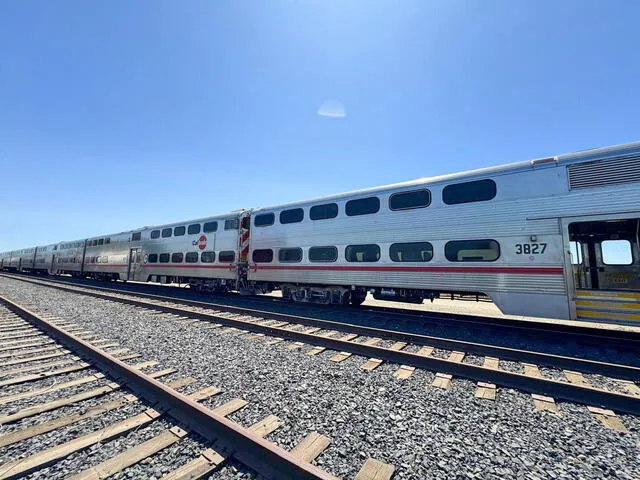 Las primeras imágenes de los trenes Caltrain tras entrega de unidades a la Municipalidad de Lim Las primeras imágenes de los trenes Caltrain tras entrega de unidades a la Municipalidad de Lim