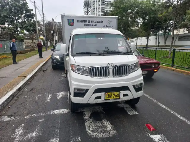 El auto de la UNALM.   