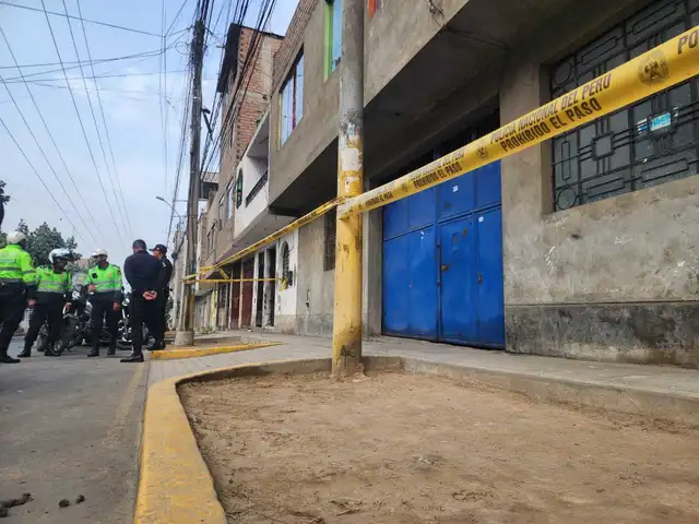 Policía es originario de Arequipa y residía en el inmueble desde hace 4 años. Foto: Kevinn García / La República Policía es originario de Arequipa y residía en el inmueble desde hace 4 años. Foto: Kevinn García / La República