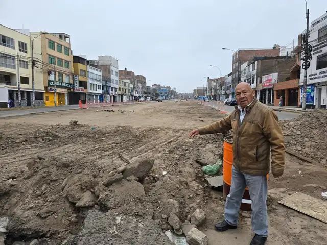  Vecinos denuncian que obra se anunció como vía aérea. Foto: Rosa Quincho / La República.   