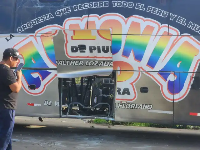  Fanáticos expresaron sus muestras de solidaridad con la agrupación piurana. Foto: Yolanda Goicochea / La República   