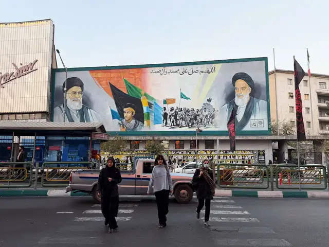 Los líderes supremos de Irán en las calles. Foto: Jorge Pezantes