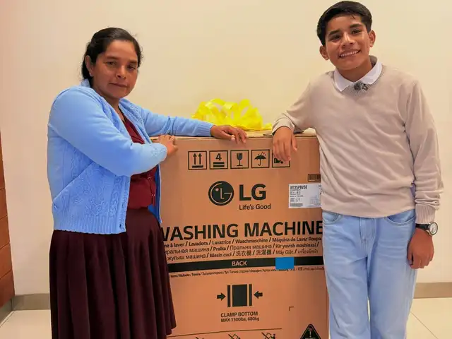 Los cibernautas aplaudieron su detalle y le desearon éxito en su viaje y cobertura mundialista, reconociendo su humildad y las raíces que lo acompañan. Los cibernautas aplaudieron su detalle y le desearon éxito en su viaje y cobertura mundialista, reconociendo su humildad y las raíces que lo acompañan.