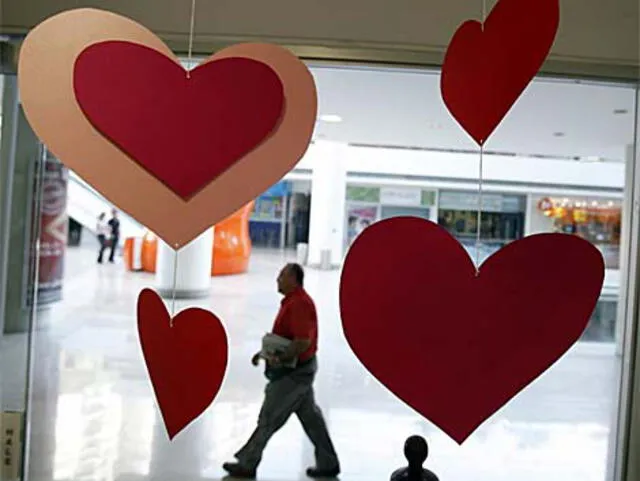 El día de San Valentín se llevará a cabo el próximo martes 14 de febrero del 2022. Foto: EFE.