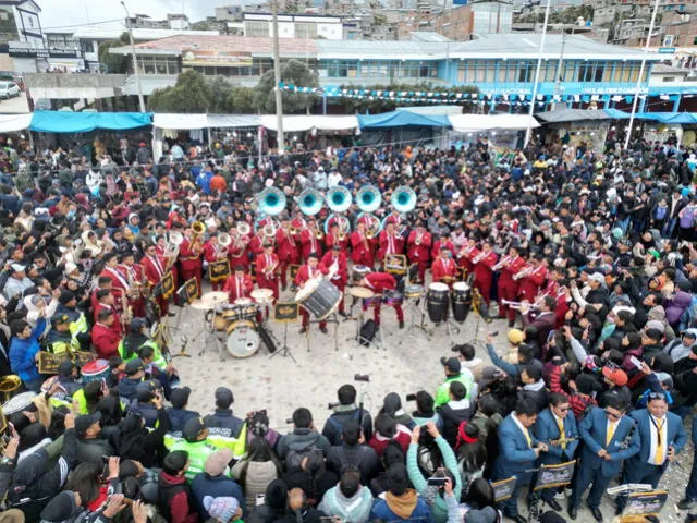 Hubo presencia de artistas regionales y de otros puntos del Perú. Foto: Gobierno Regional de Pasco 