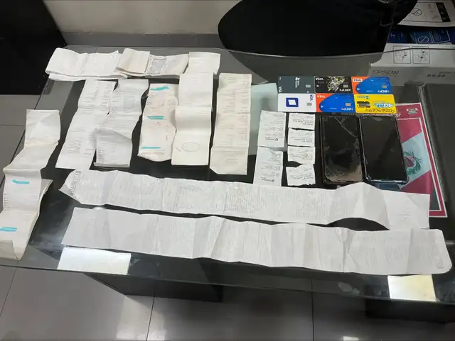 Material incautado durante intervención policial Material incautado durante intervención policial
