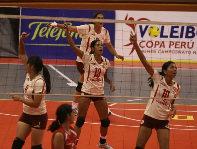Equipo de Universitario que disputó la Copa Perú de Vóley. Foto: GLR   