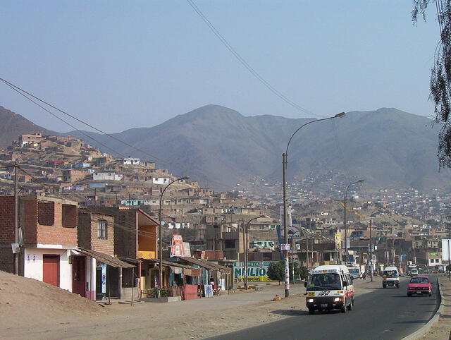 Carabayllo, un distrito del norte de Lima, destaca por su rica historia y su importante papel como precursor en la fundación de otros distritos. Foto: C. Santana   
