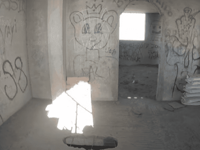  Así luce el interior de la casa abandonada. Foto: captura YouTube/Marko Tk.<br><br>    